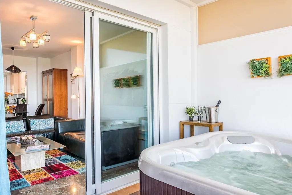 Carvajal Luxury Apartments Fuengirola